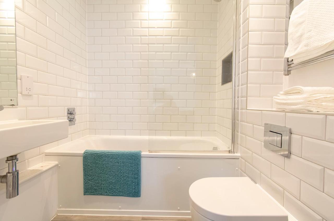 Apartament Modern 1 Bed Flat 2 Mins Walk From Restaurants Bars Clubs & Beach! Wow! Bournemouth Zewnętrze zdjęcie