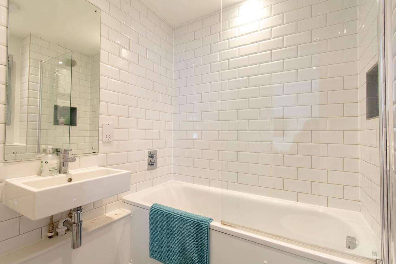 Apartament Modern 1 Bed Flat 2 Mins Walk From Restaurants Bars Clubs & Beach! Wow! Bournemouth Zewnętrze zdjęcie